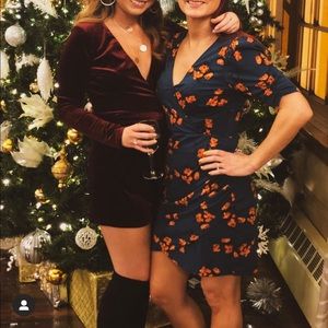 Red velvet lulus romper XS